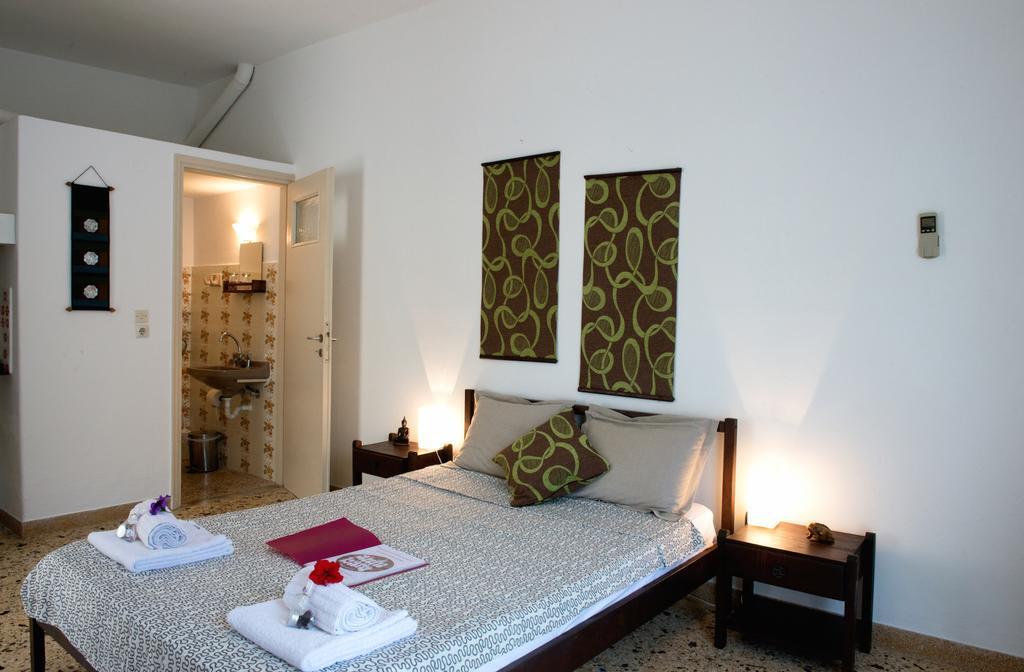 Appartement Aumkara à Skála Eresoú Chambre photo